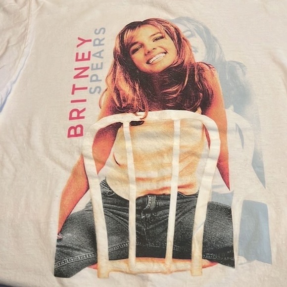 Britney Spears Shirt Womens Medium White Graphic Tee T-Shirt Plain Back 90s Y2K - Picture 5 of 6